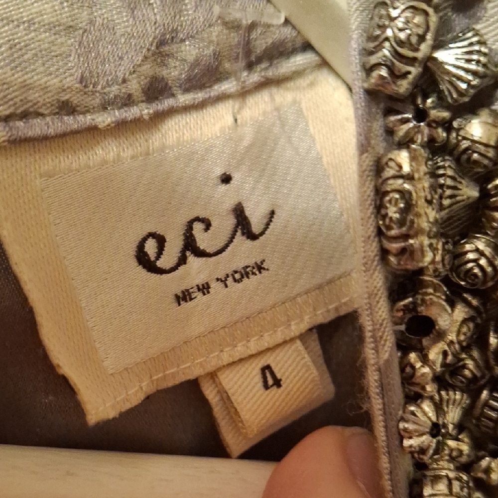 Eci Elegant Gray Sleeveless Dress with Beaded Neckline 4 💛💛💛💛 - Picture 2 of 15
